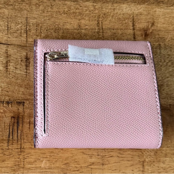 NWOT COACH CROSSGRAIN PINK LEATHER TRIFOLD WALLET WITH COA - Picture 2 of 4